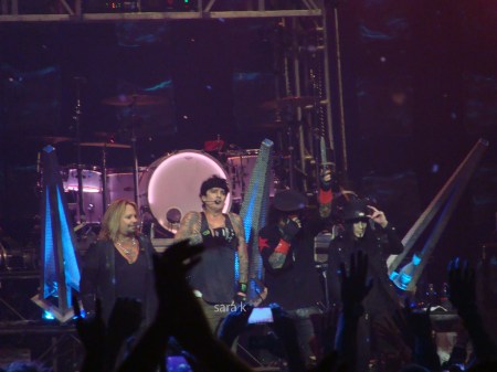 151116motleycrue4band